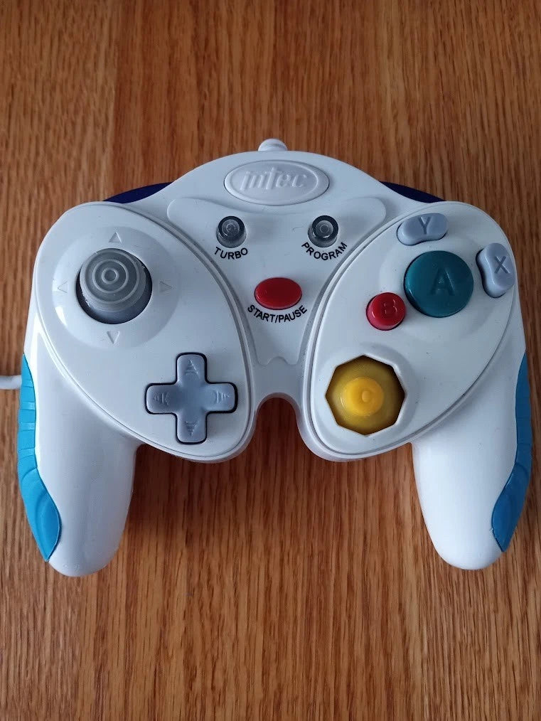 Manette Intec (Game Cube)